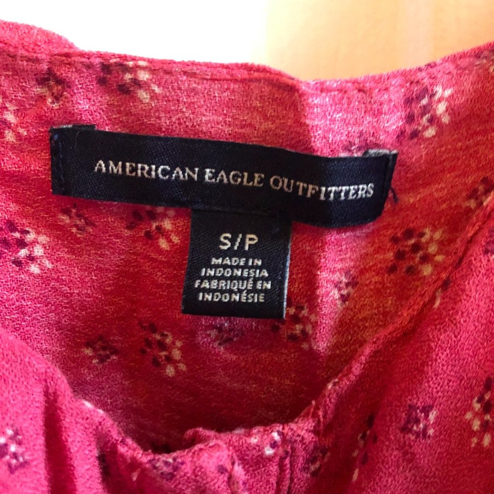 American Eagle Ruffled Button Front Tank Top - Picture 3 of 4